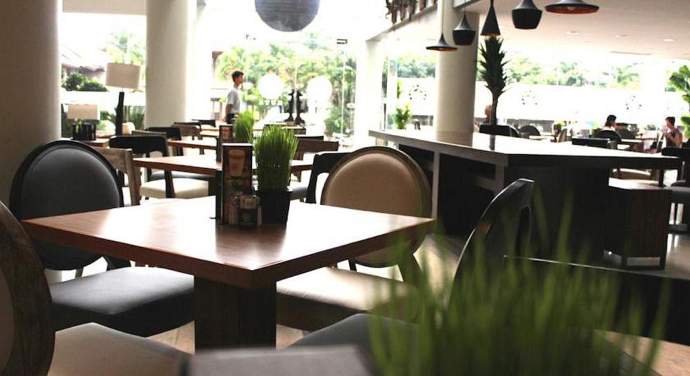 Primebiz Kuta 3* Kuta (Bali)