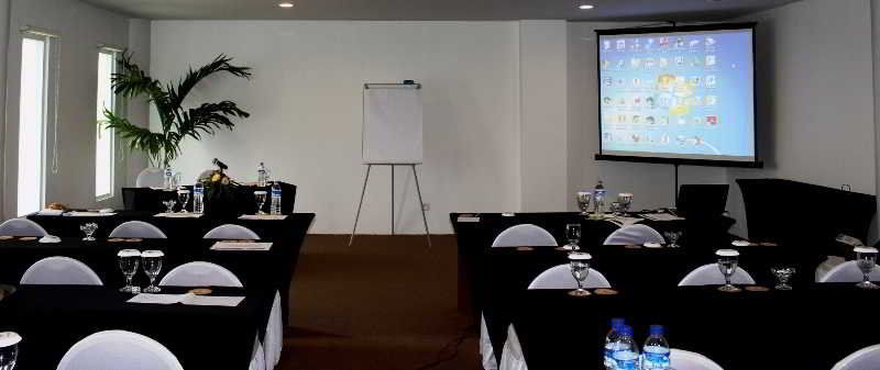 Primebiz Kuta Hotel 3*